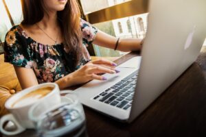 Domáca pracovňa: ergonómia a dizajn